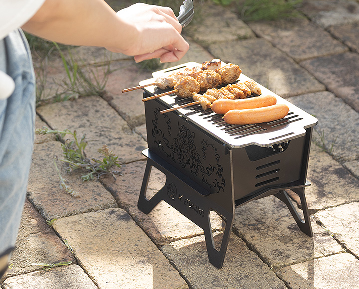 焚火台200サイズ(塗装無し) 調理用鉄板付